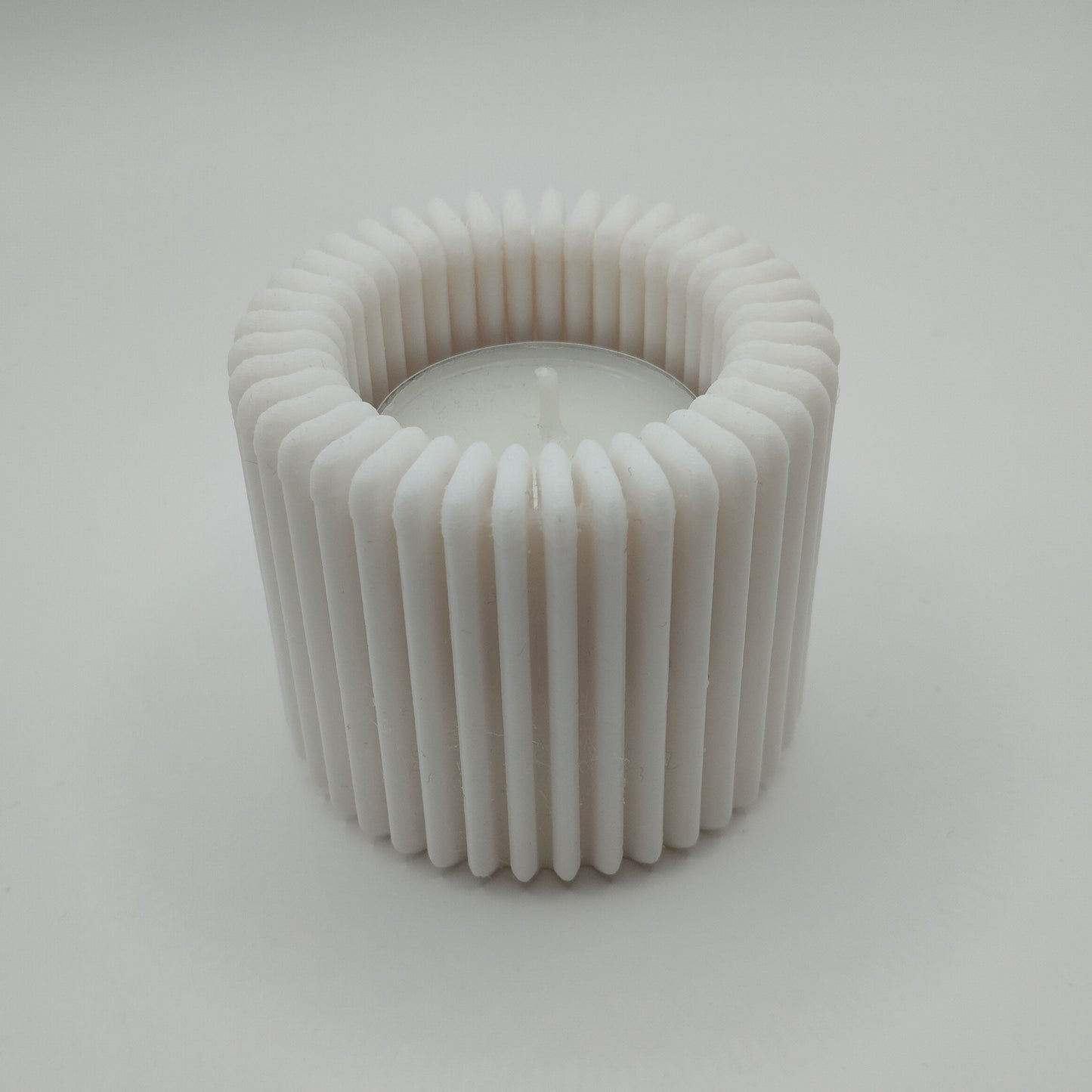 Porte-bougie Strio Cylindre – design côtelé et lumière apaisante