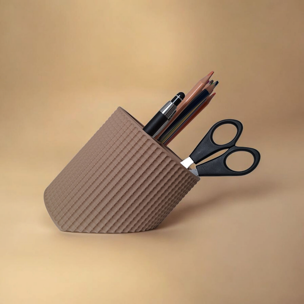 Pot à crayons incliné texturé « GravityDock » - vue 4