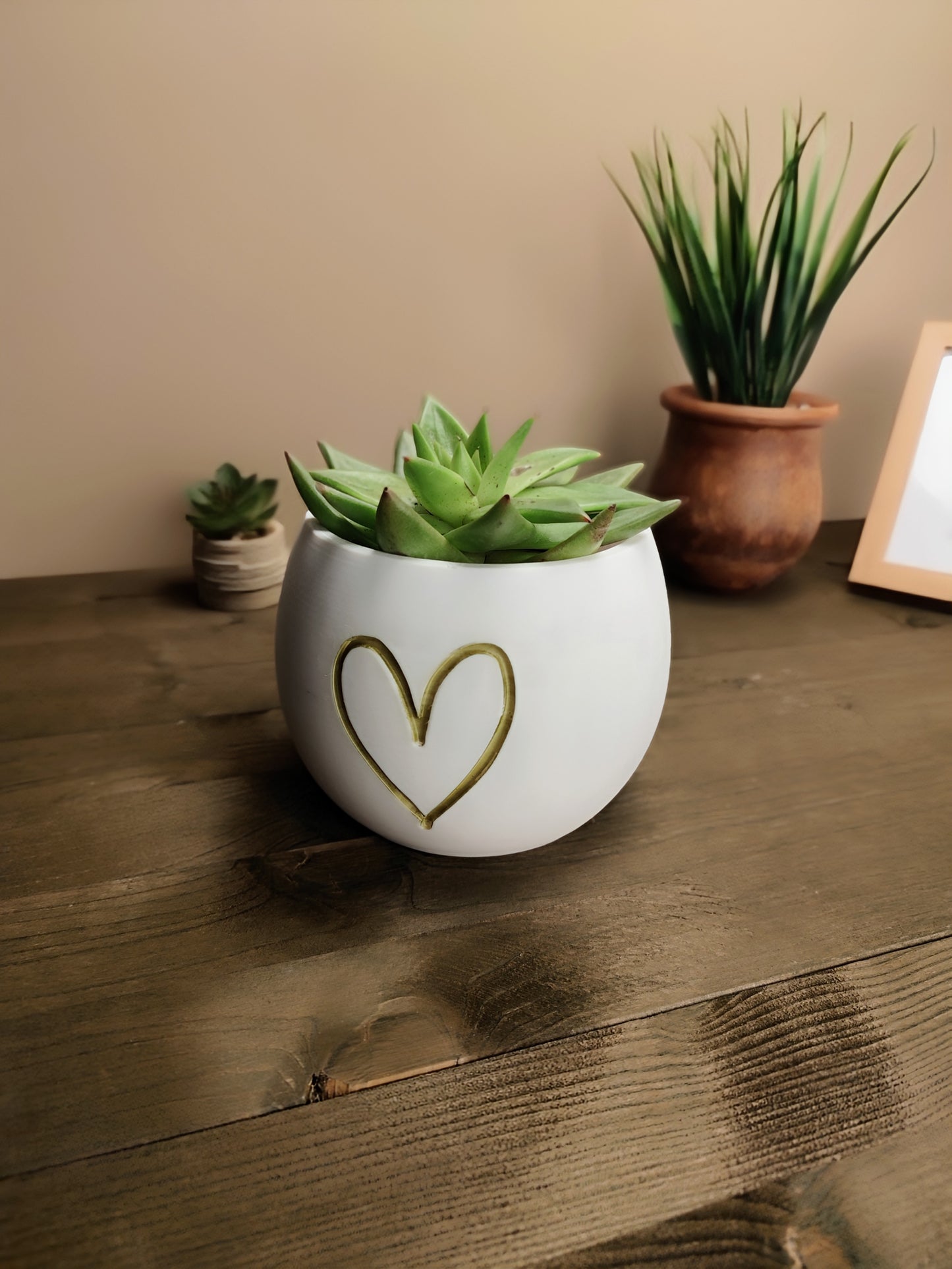 Pot à plante en forme de cœur