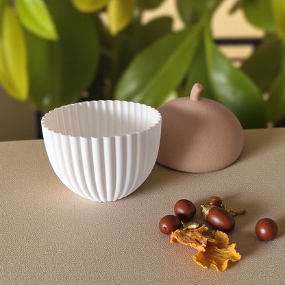 Pot décoratif en forme de gland