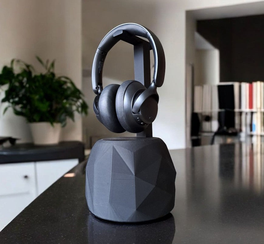 Support casque design low poly « TheRock » - vue 1