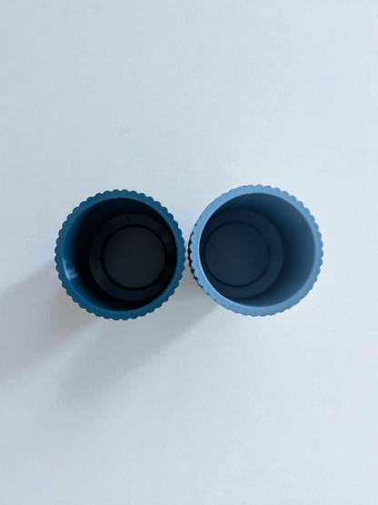 Gobelet rainuré – Élégance minimaliste