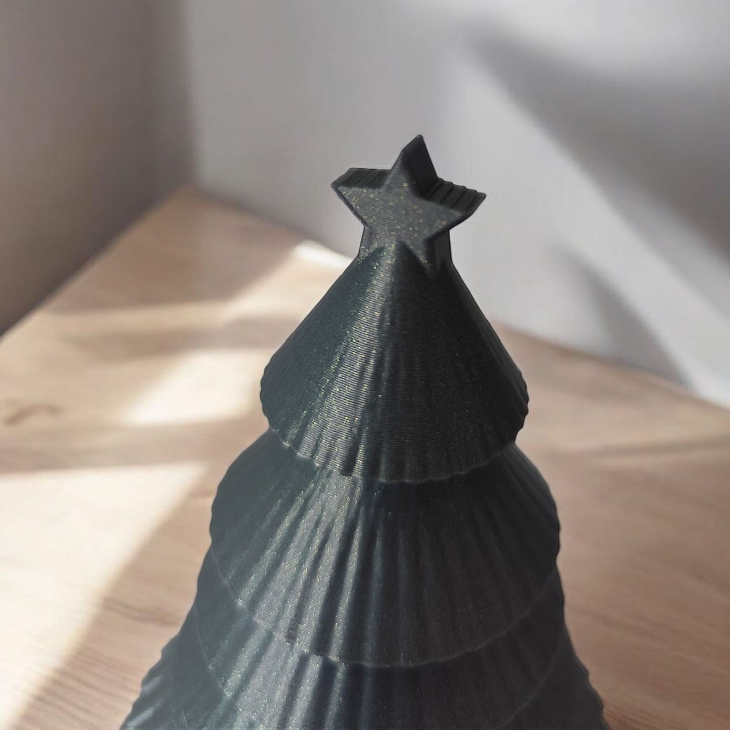 Arbre de Noël moderne -  Décoration Plissée Élégante