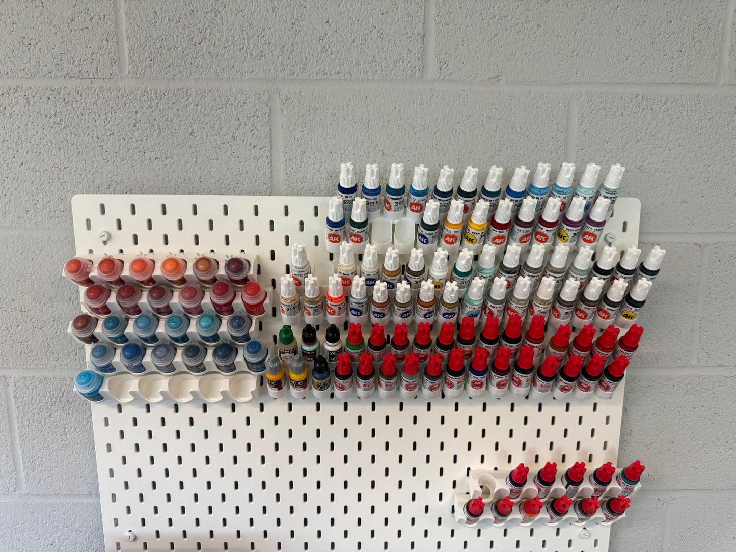 Support pour pots de peinture – Compatible IKEA Skådis (4 ou 6 pots)